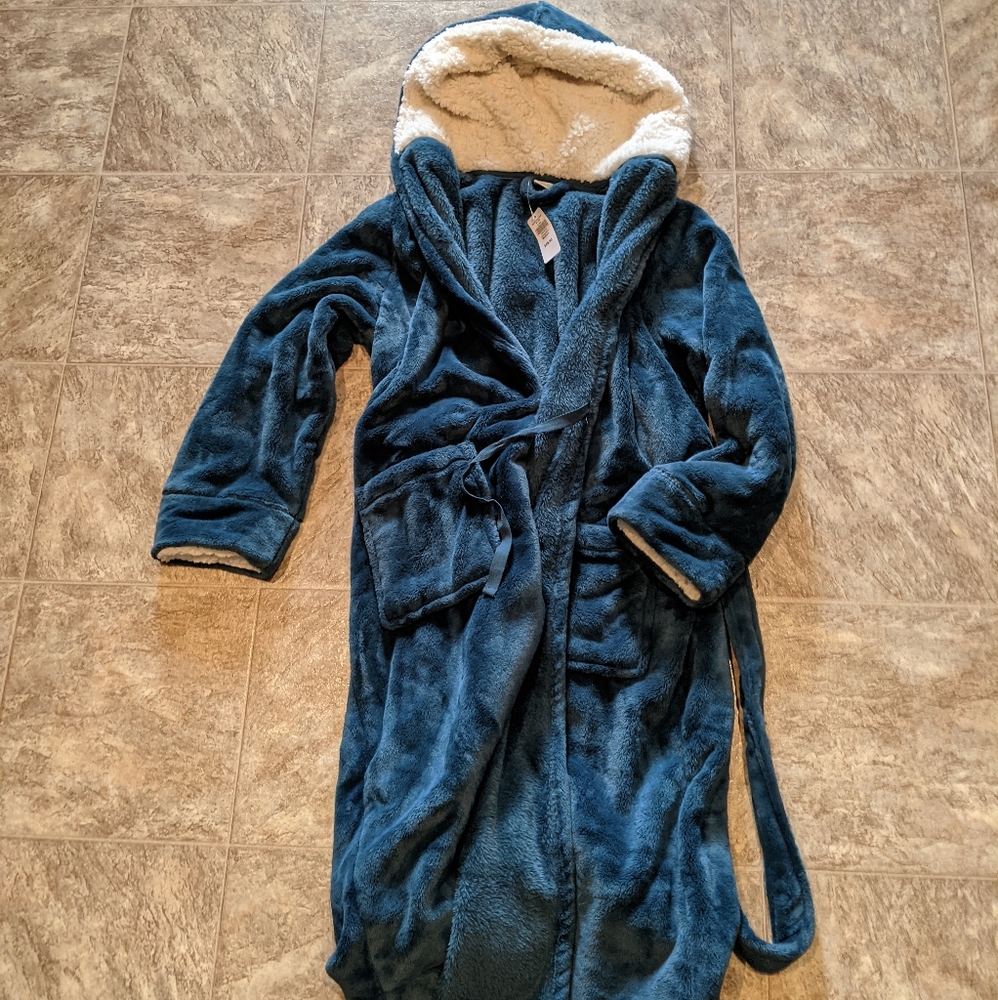 LLBean Plush Robe with Hood